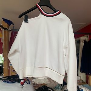 Gigi Hadid & Tommy crew neck